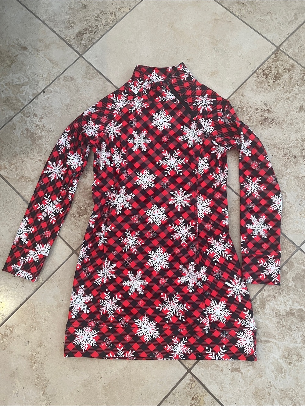 Soneven Cozy Holiday Athletic Dress M